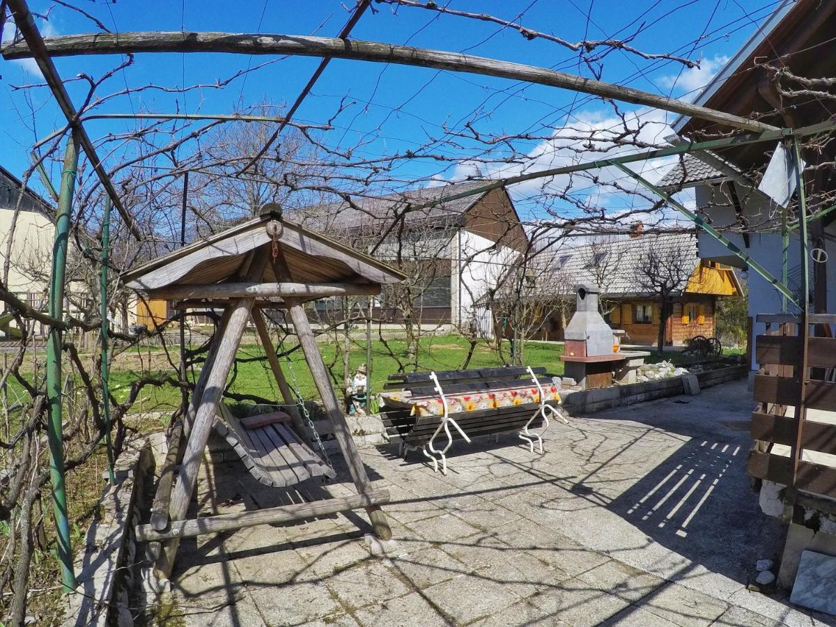 רדובליצ'ה Vacation House Jurcek מראה חיצוני תמונה